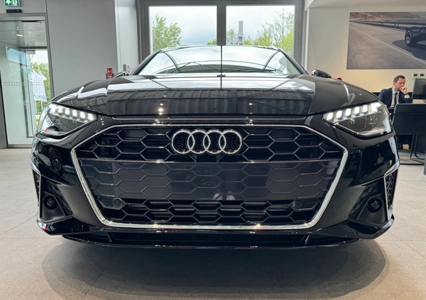 Audi A4 cena 196248 przebieg: 10, rok produkcji 2024 z Dębno małe 154